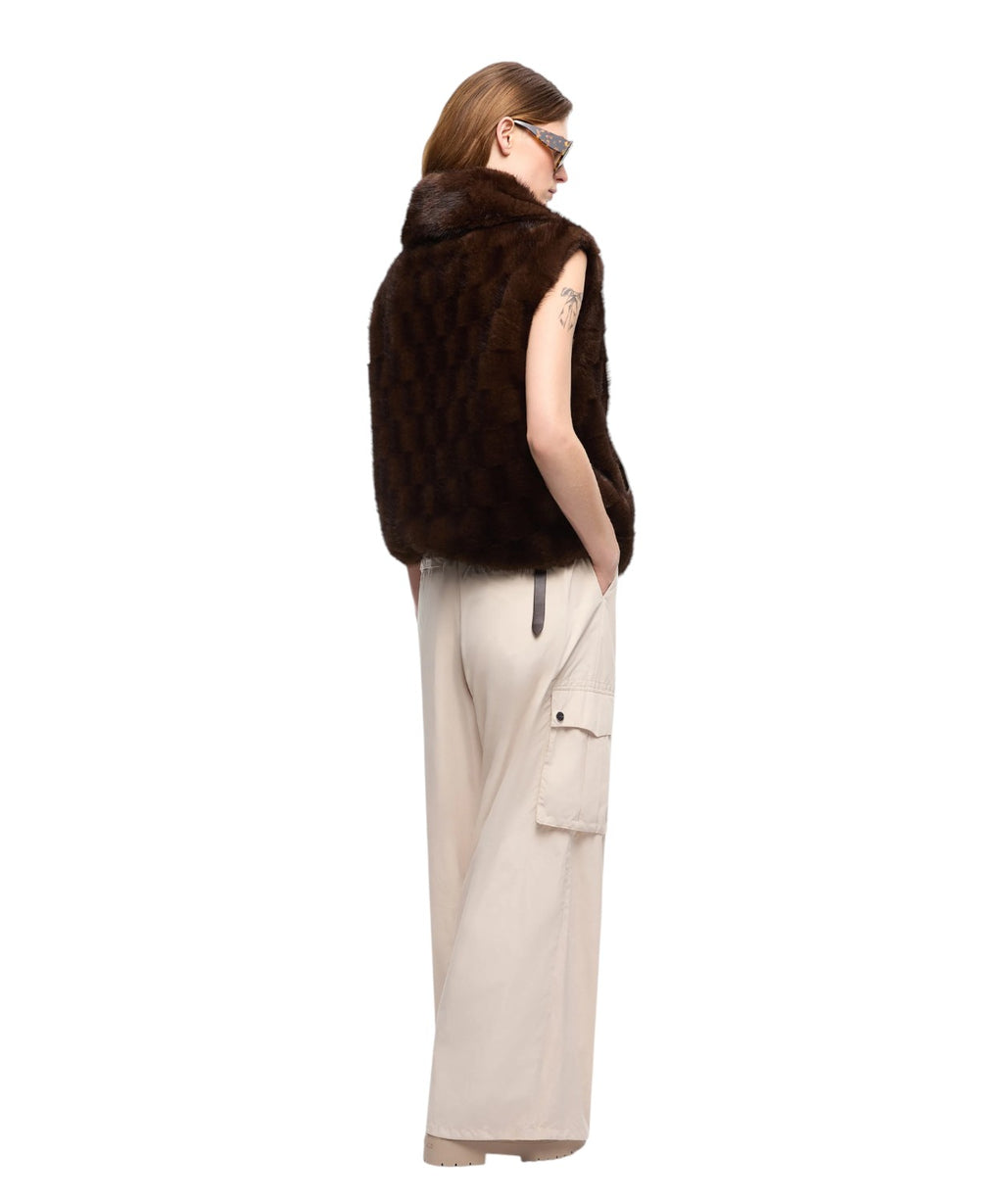 Gilet Effetto Pelliccia Pinko con Zip e Fodera