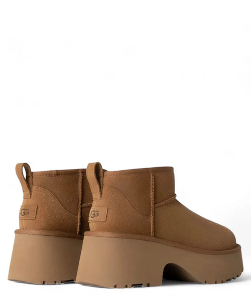 UGG Stivali Donna Classic Ultra Mini New Heights – Eleganza con Plateau  Carrarmato