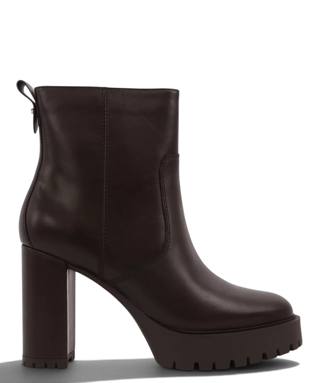 Pinko Botins em pele com salto largo e sola de borracha com relevo