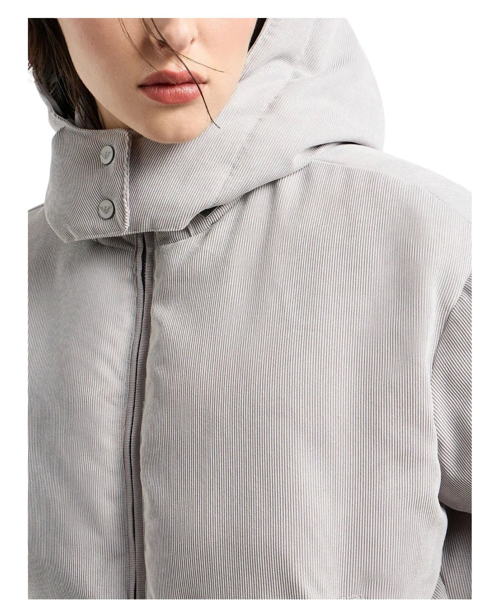 Piumino a Coste con Cappuccio in Grigio Chiaro-Emporio Armani-Piumini-Vittorio Citro Boutique