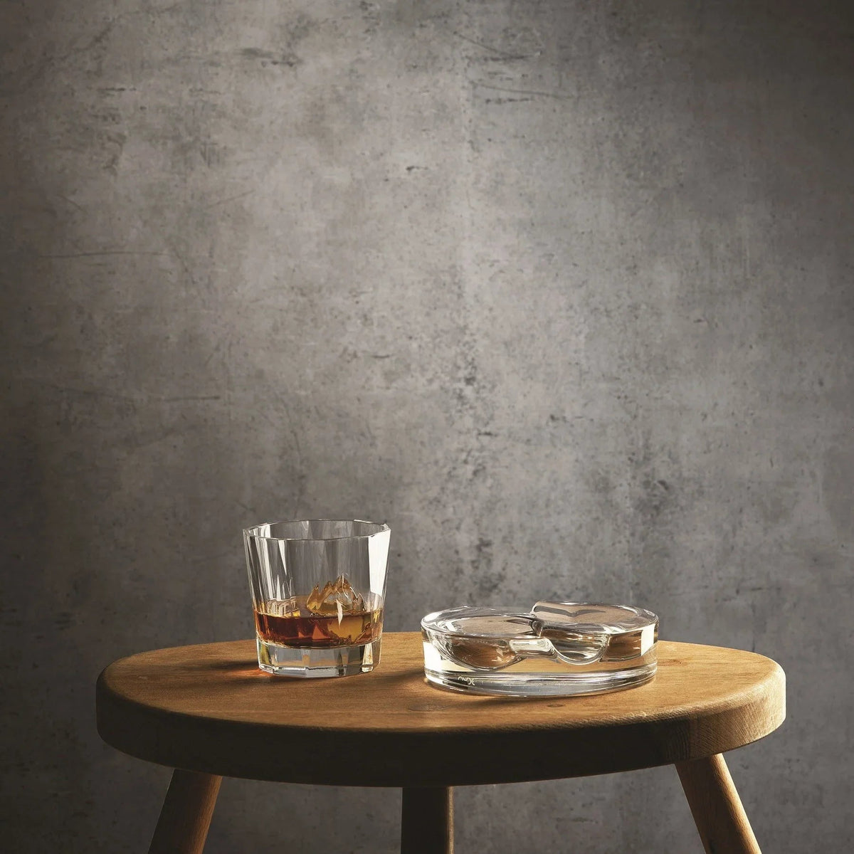 Set regalo Altruist: posacenere e 2 bicchieri Hemingway