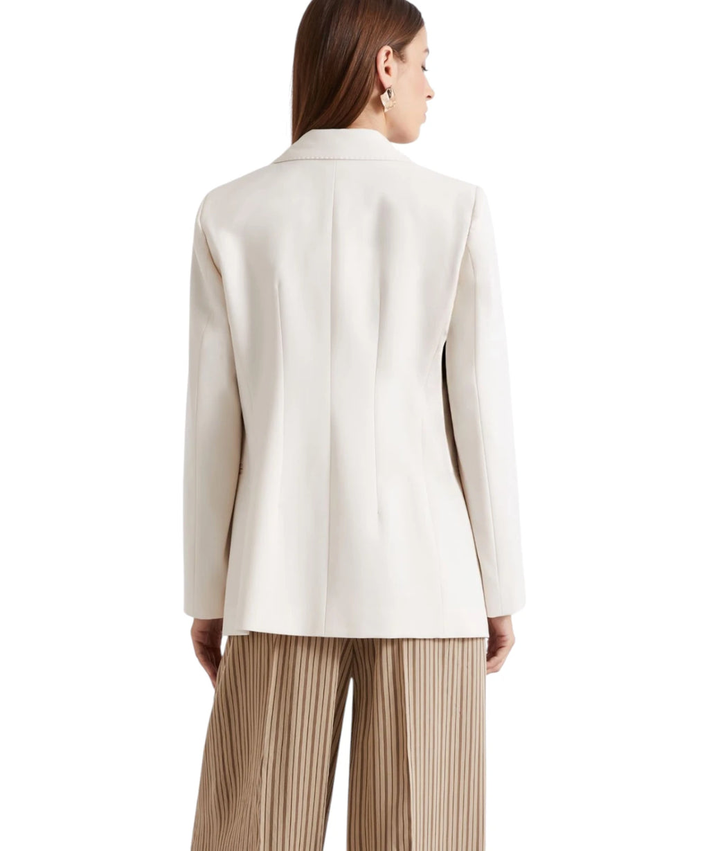 Dvigubo breto blazerius iš tamprios medžiagos su metaliniais mygtukais