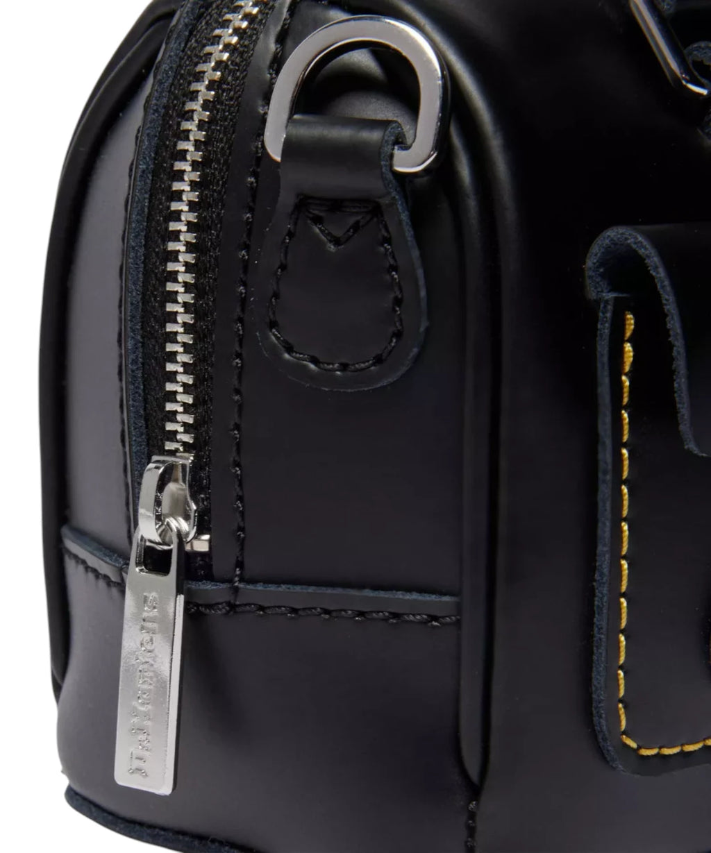 Mini Borsa Dr. Martens in Pelle Kiev con Manici e Tracolla