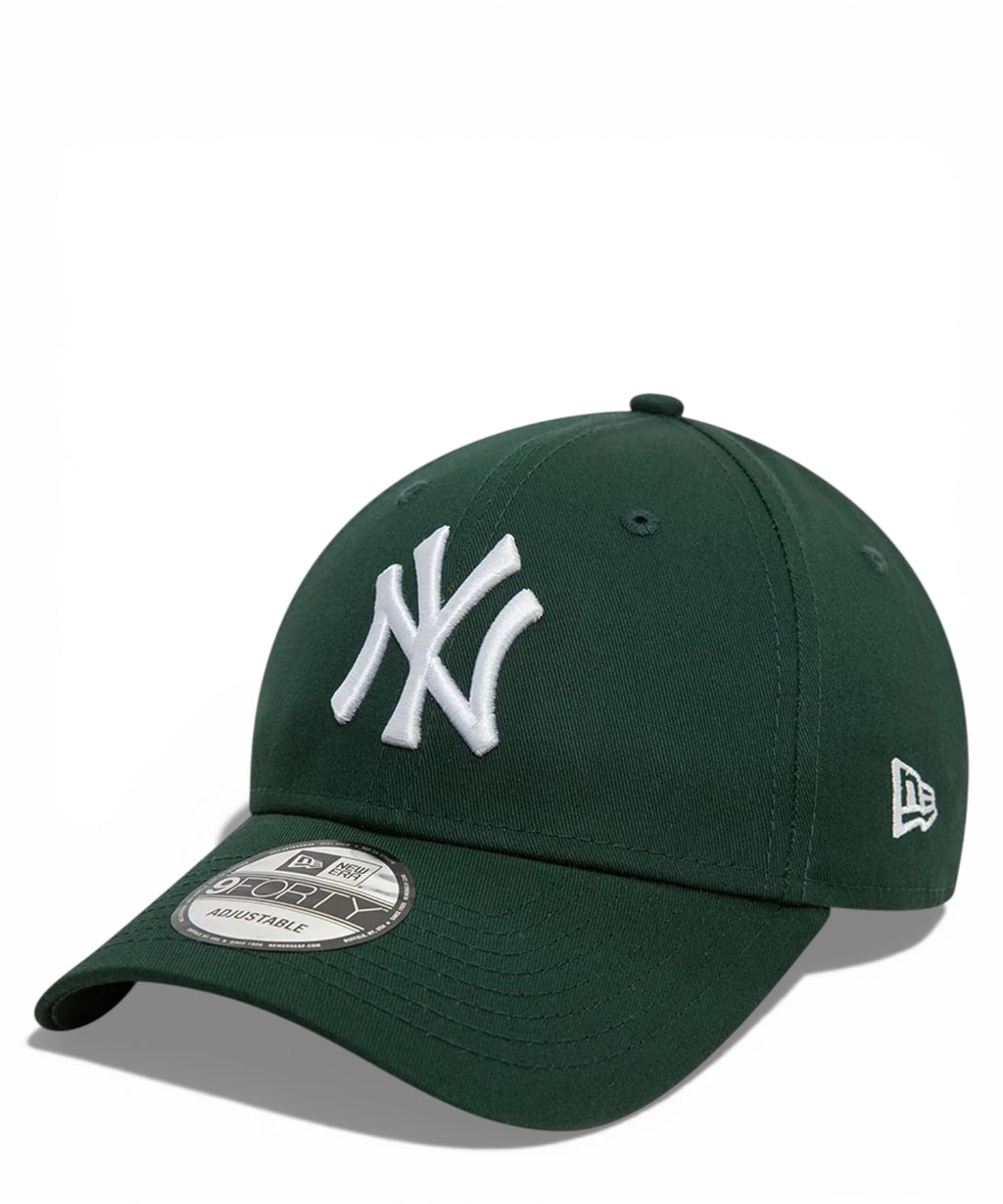 Czapka New Era Yankees 9FORTY z haftowanym logo