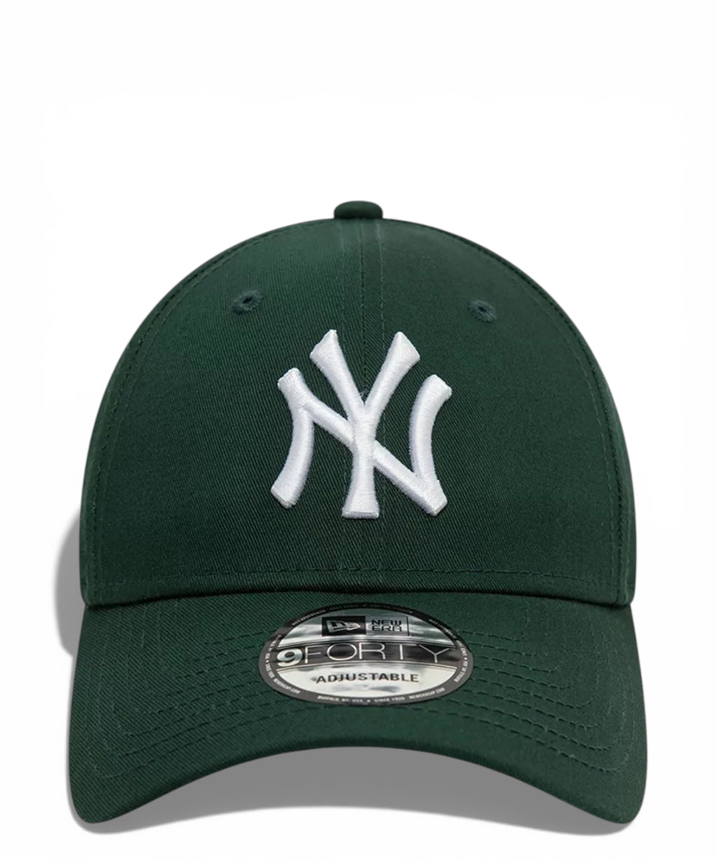 Czapka New Era Yankees 9FORTY z haftowanym logo