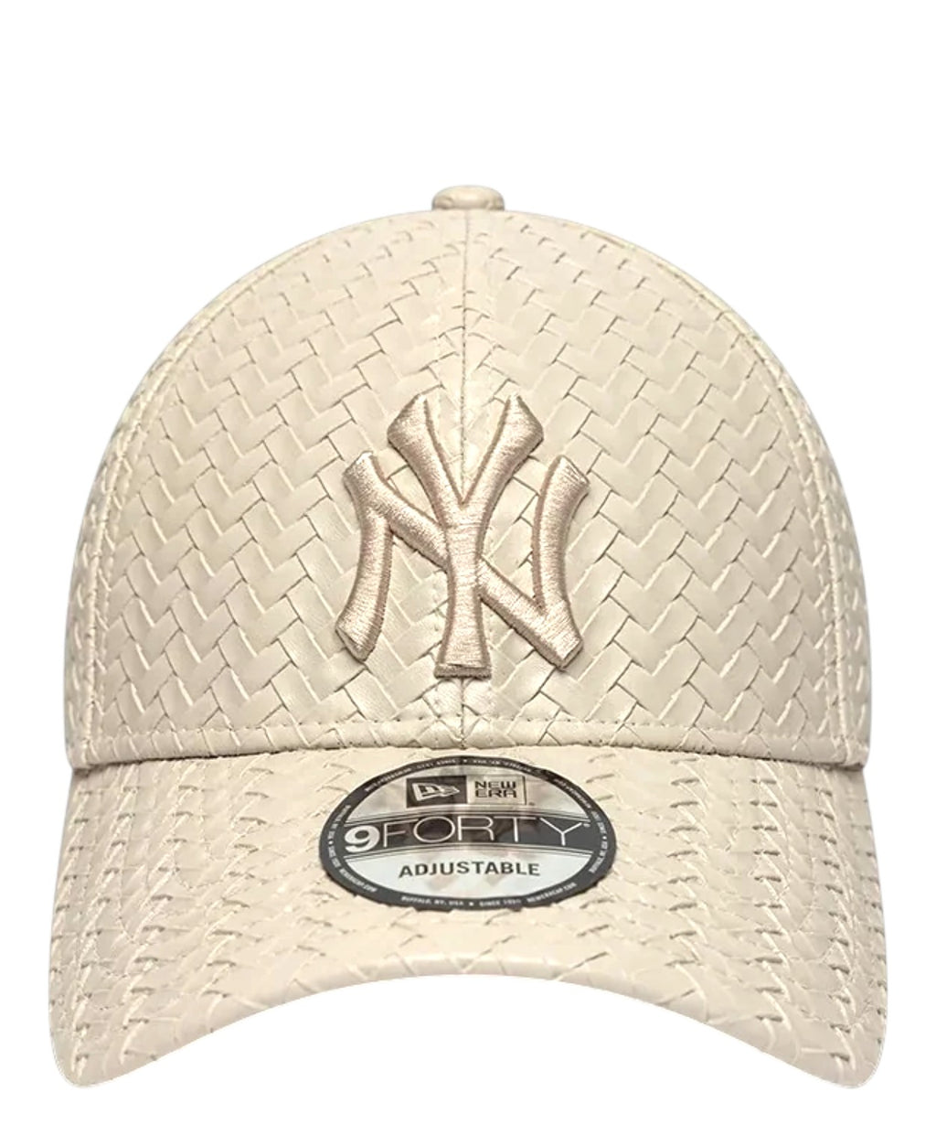 New Era 9FORTY New York Yankees béžová z tkaniny PU Weave