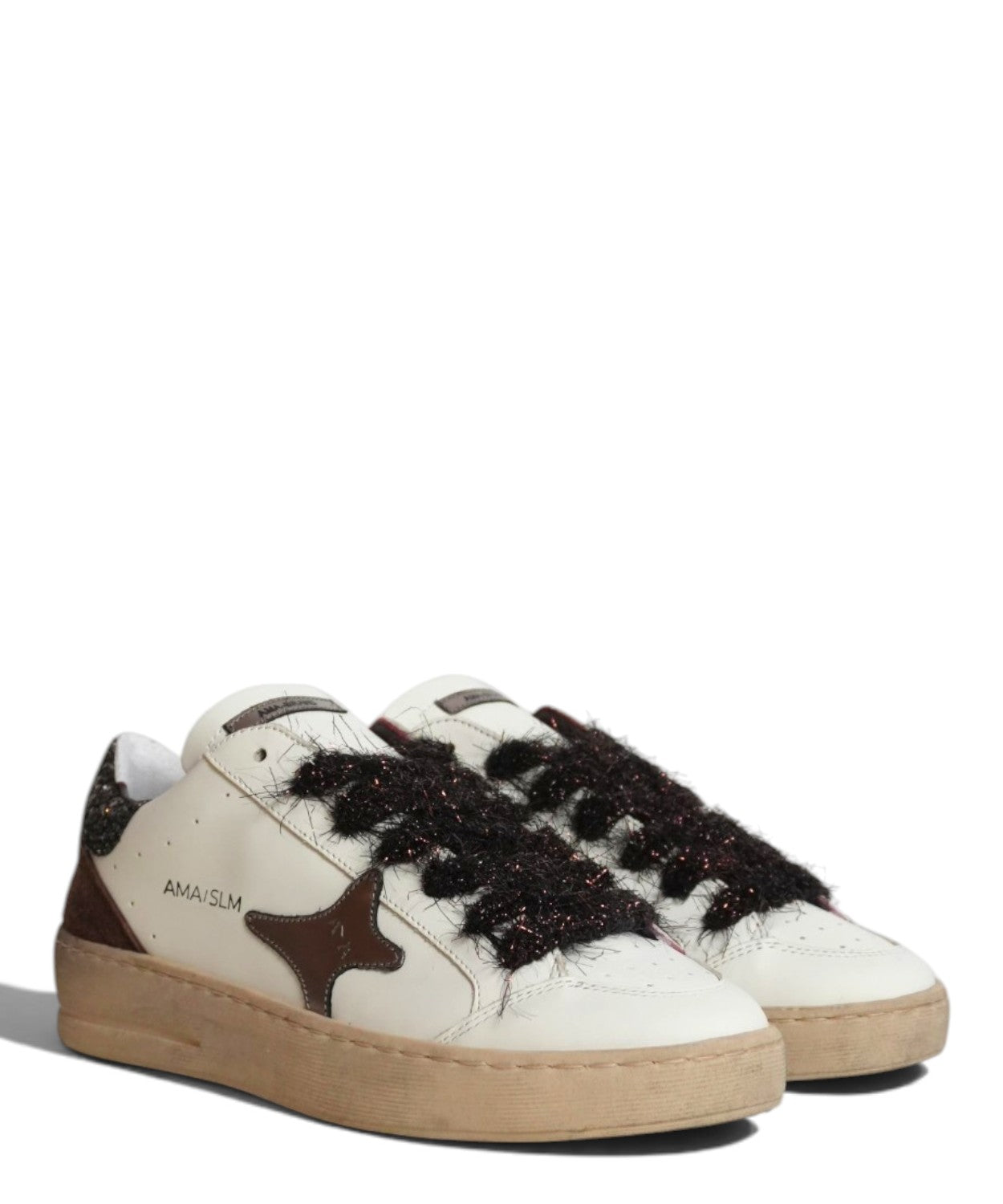 Sneakers in Pelle con Lacci Lurex di Ama Brand