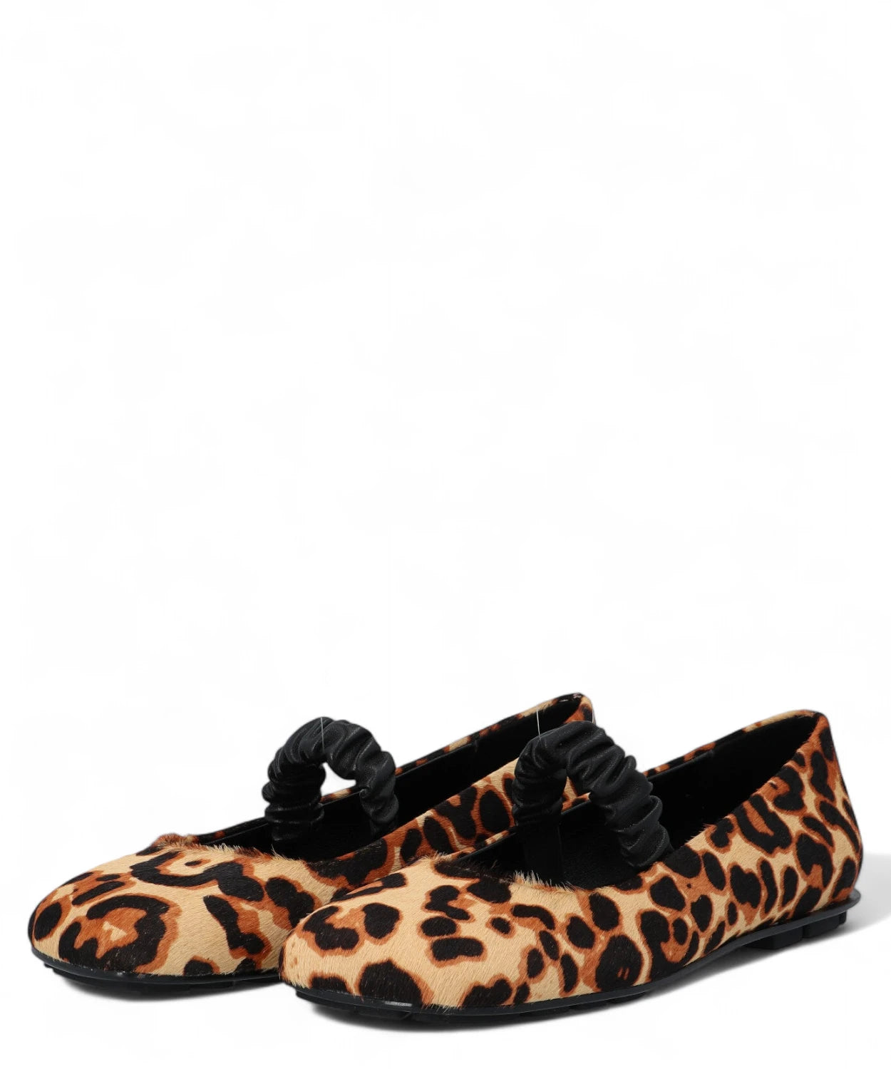 Ballerine leopardate Baer Stra con cinturino elastico nero, design chic e wild perfetto per look invernali alla moda.