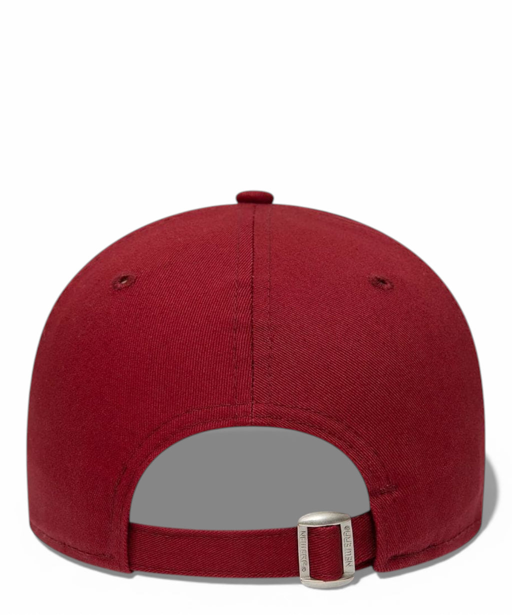 New Era Yankees 9FORTY Cap with embroidered logo