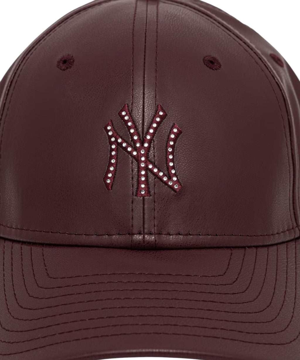Berretto New Era Diamante PU 9FORTY® MC in Similpelle