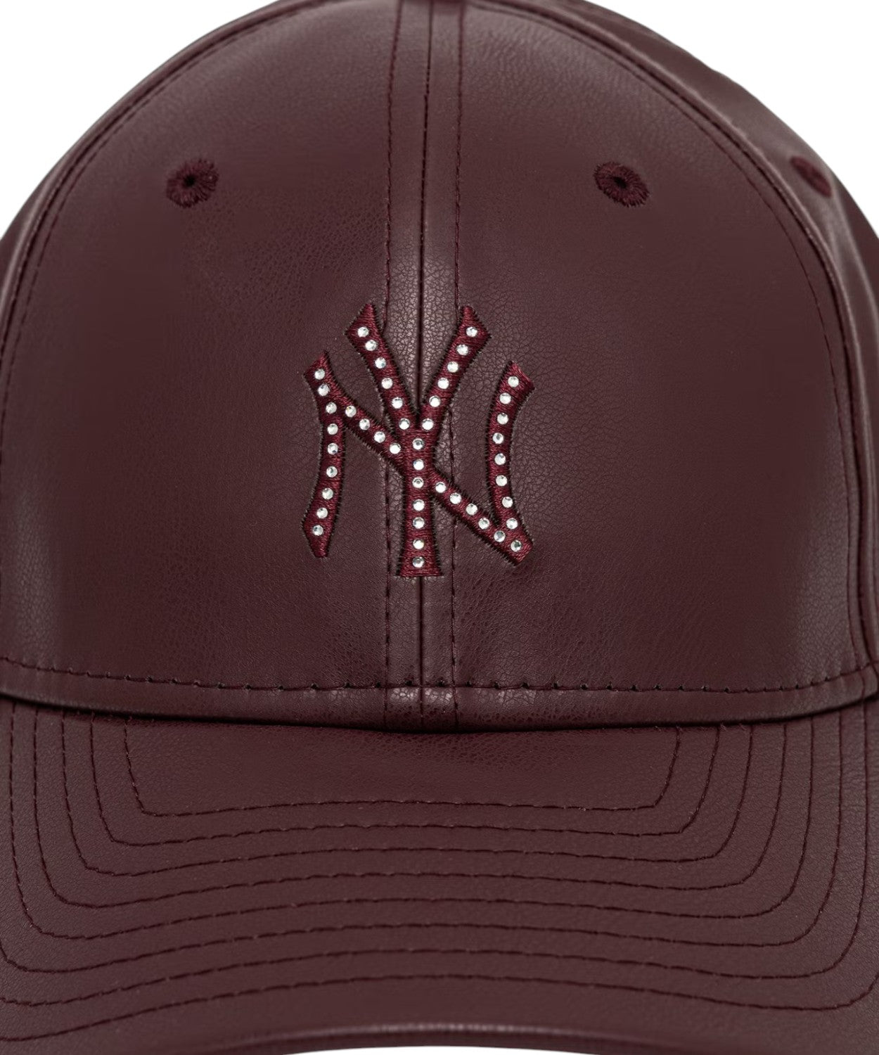 Berretto New Era Diamante PU 9FORTY® MC in Similpelle