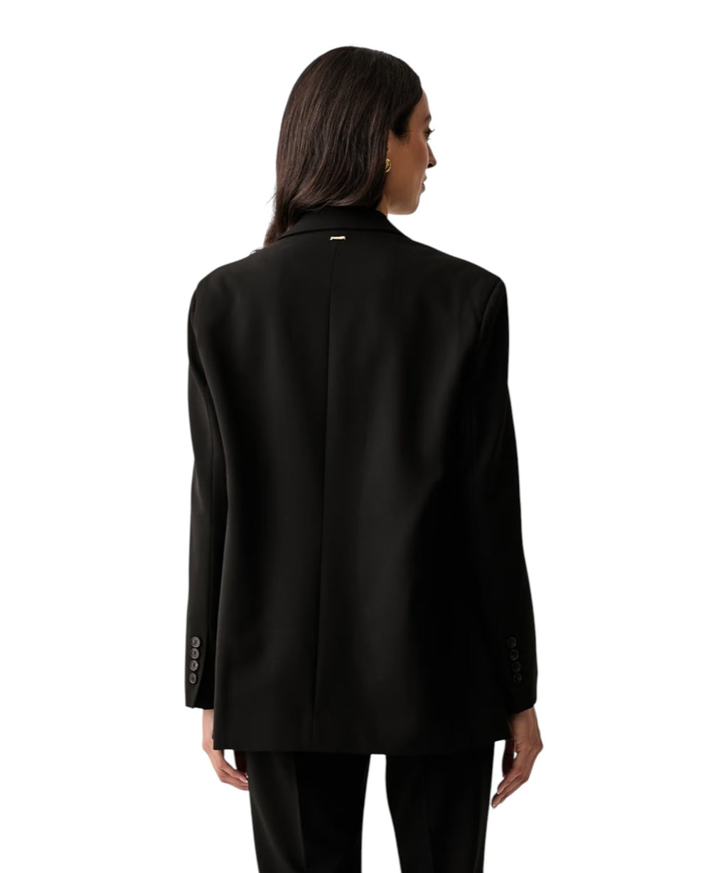 Damesjasje Twinset met dubbele rij knopen en viscose