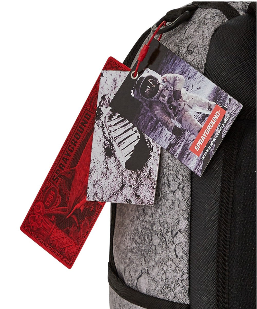 Zaino NASA Moon Shark 3D Molded DLXV-Sprayground-Zaini-Vittorio Citro Boutique