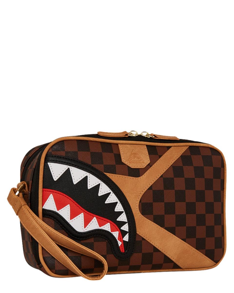 Hennyville Toiletry Brick-Sprayground-Pochette-Vittorio Citro Boutique