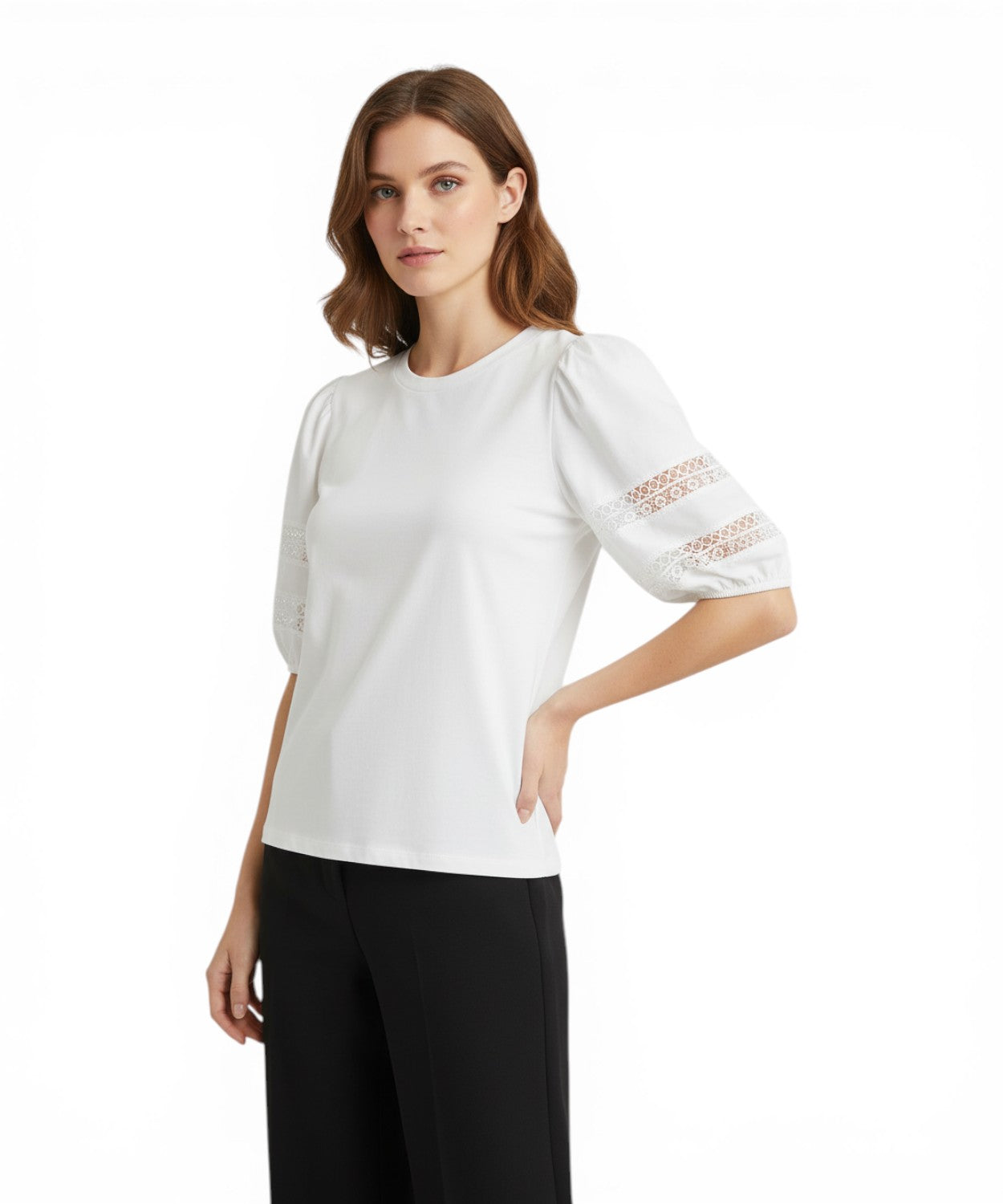 T-shirt Twinset con pizzo e maniche a palloncino