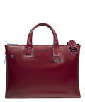 Expandable leather Piquadro laptop bag for 15.6" laptops