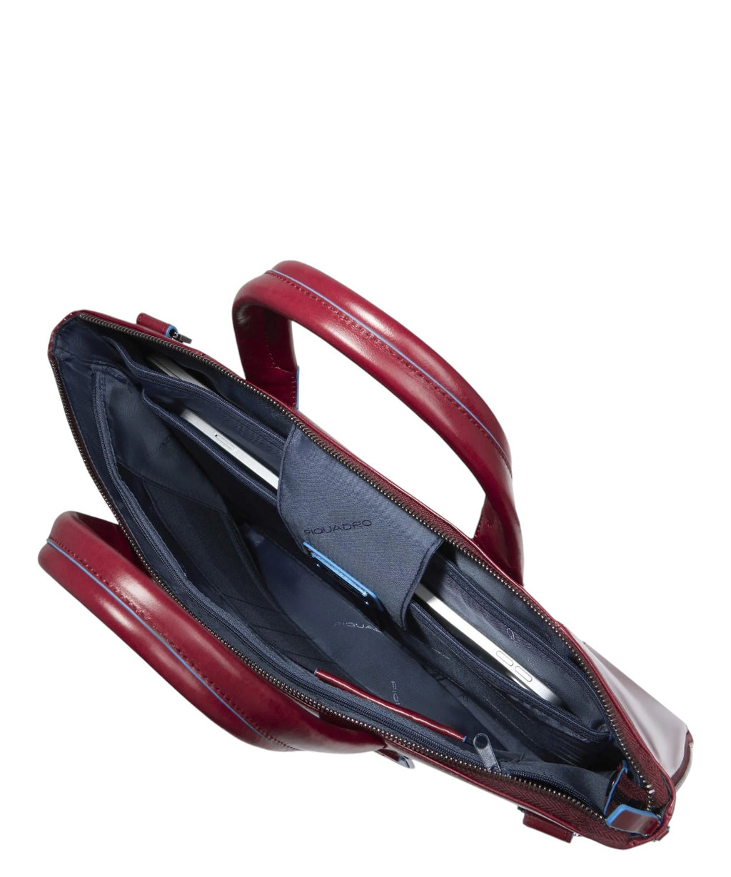 Expandable leather Piquadro laptop bag for 15.6" laptops
