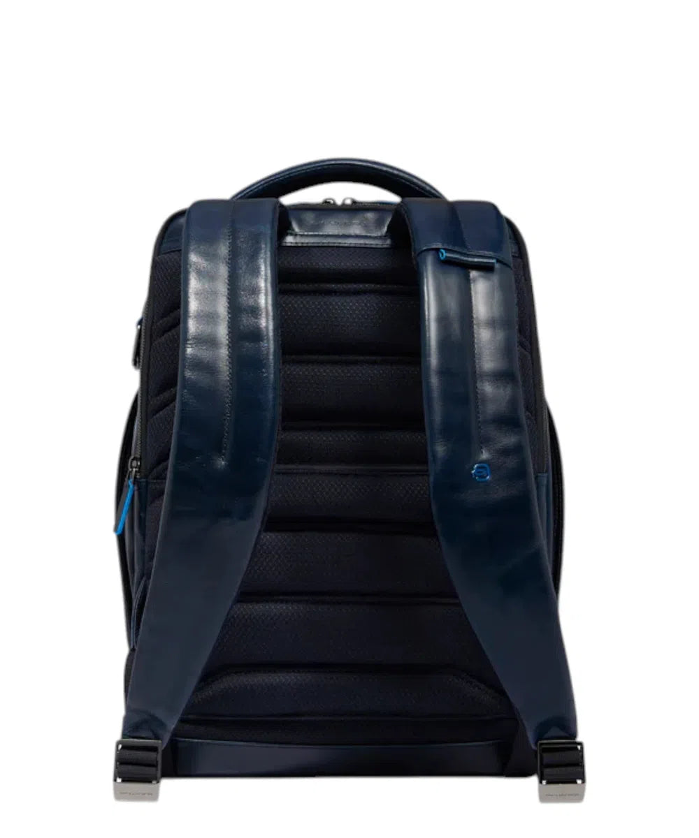 Piquadro laptop backpack from the Blusquare line – Vittorio
