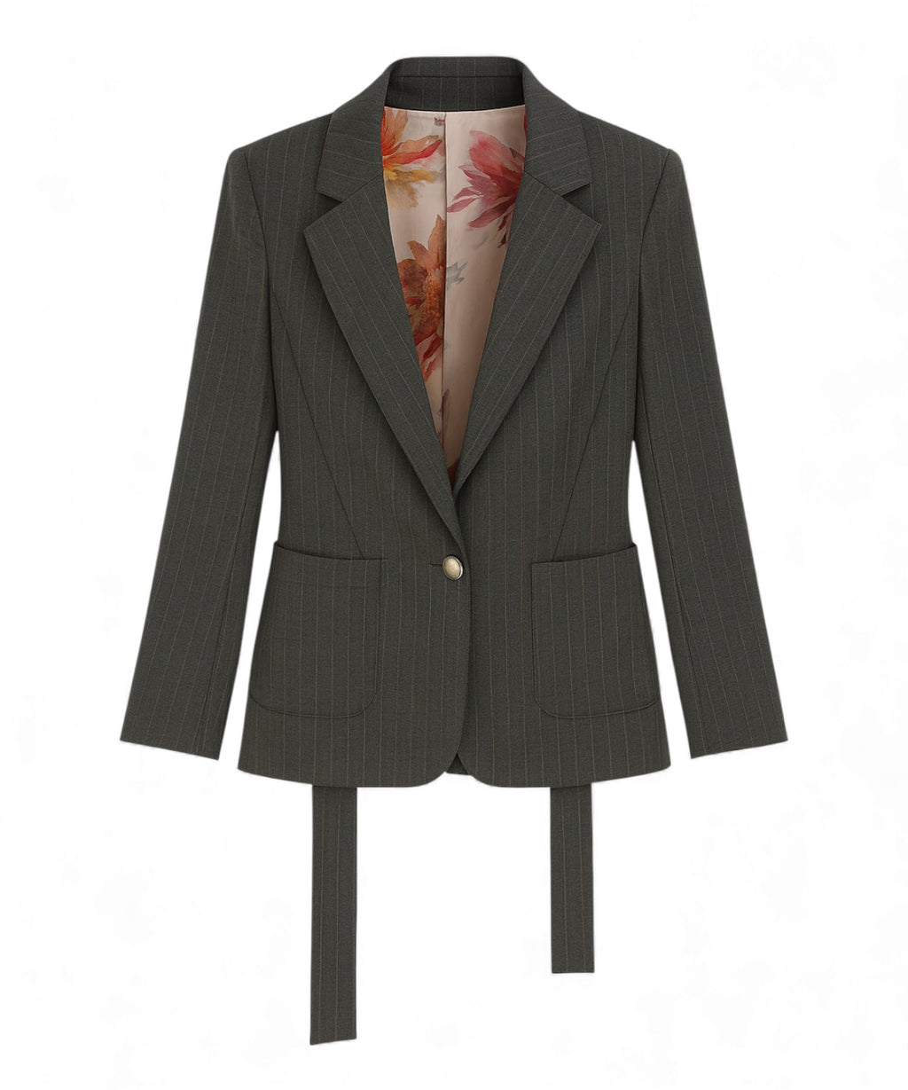 Kostkovaný blazer se stahováním