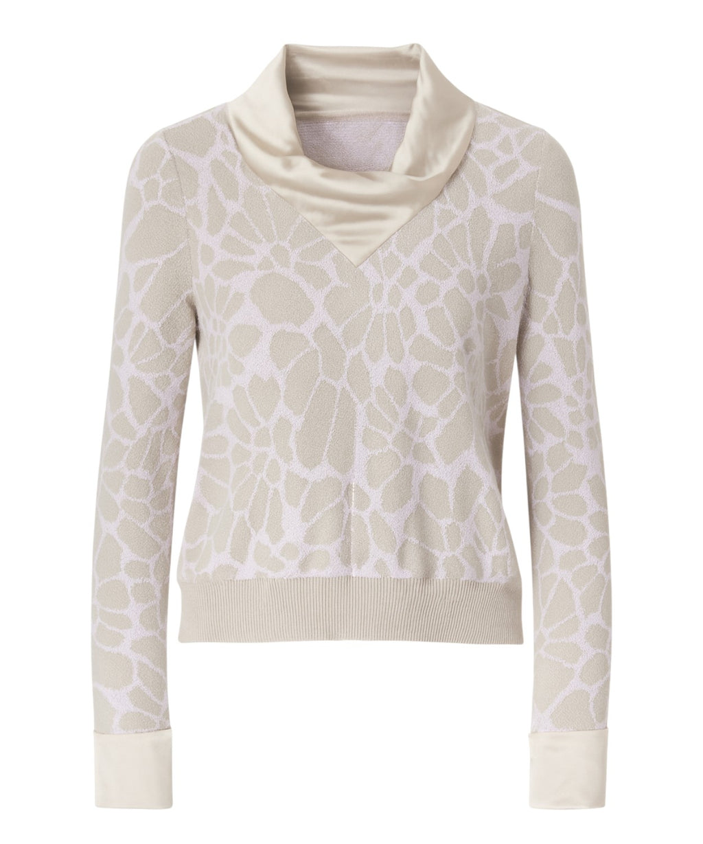 Tricot Chic Trui met Zachte Satijnen Hals