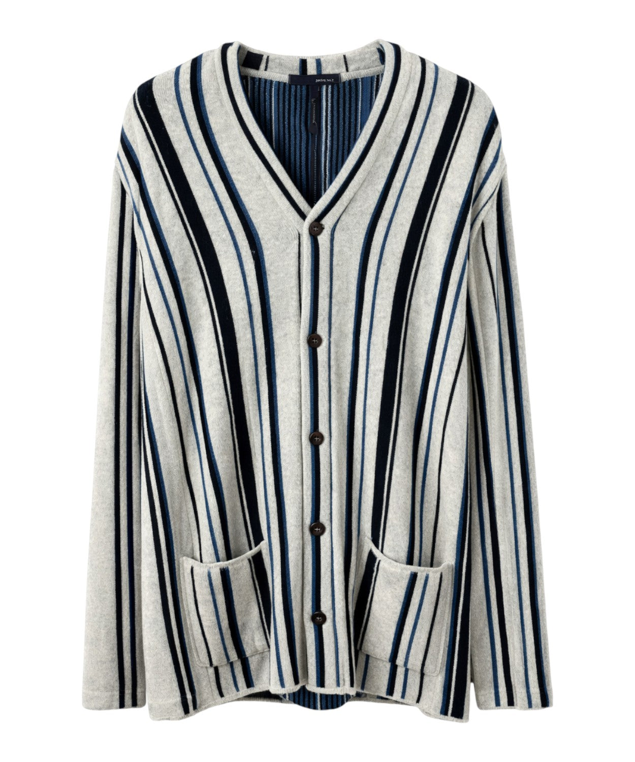 Cardigan Maglia Lardini per uno stile contemporaneo