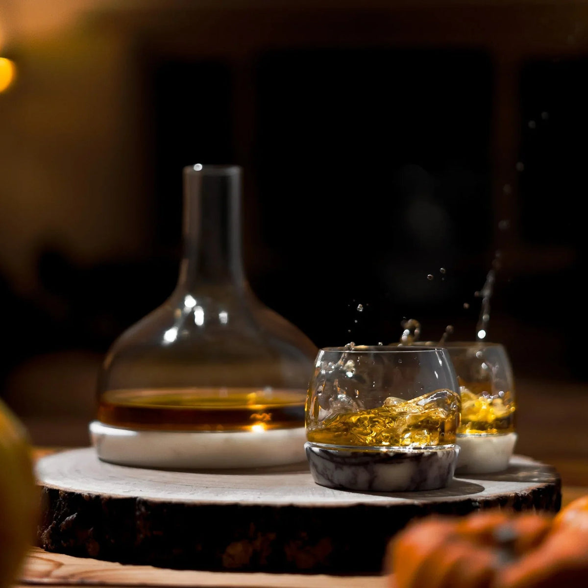 Bicchiere da whisky Chill con base in marmo