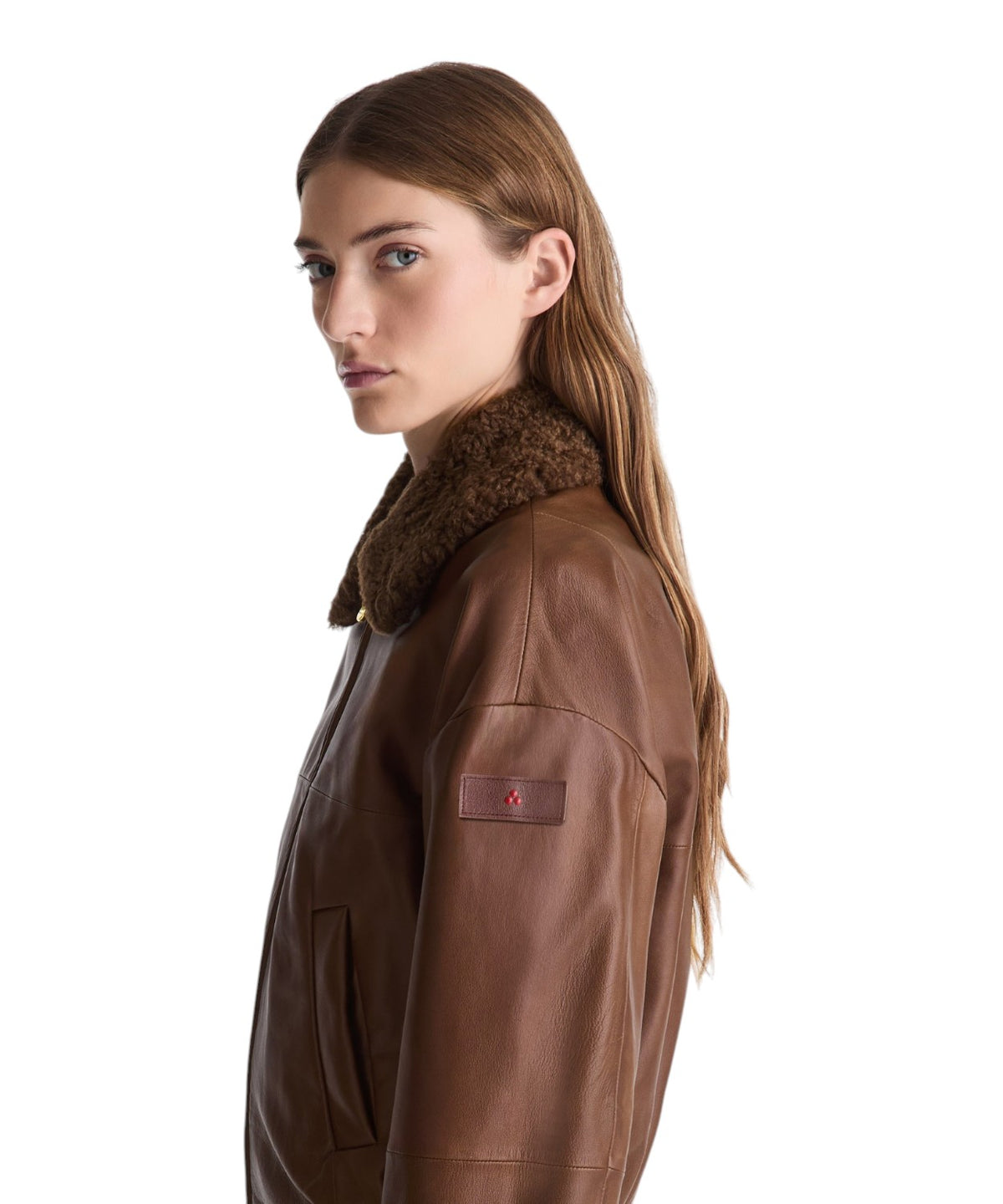 Bomber de piel con cuello de piel de oveja Ruti Le TTP Fur