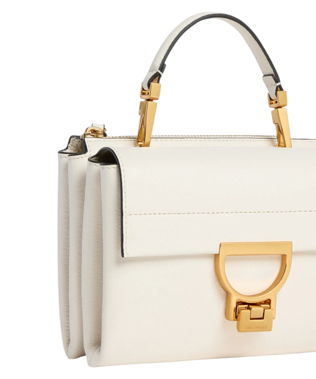 Borsa Coccinelle Arlettis Small van leer met schouderriem