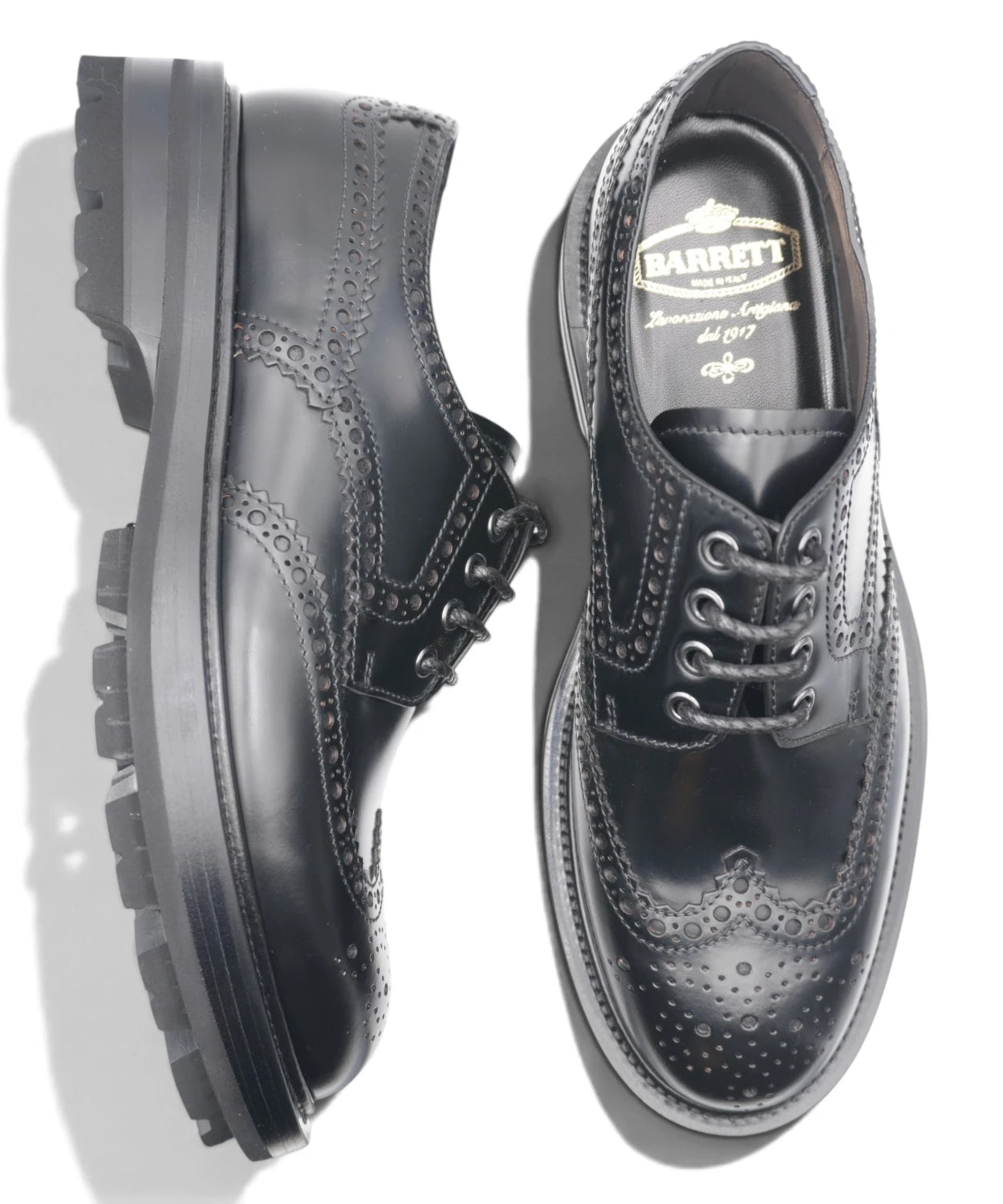Stringata Brogue Uomo in Pelle Polished Nera