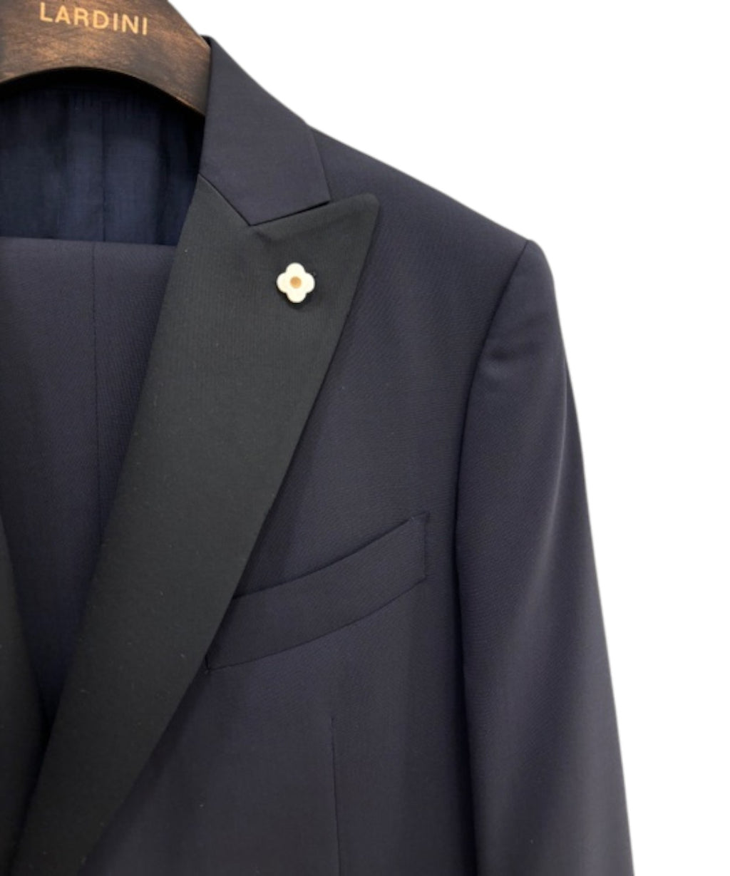 Abito Uomo Lardini con Rever in Raso