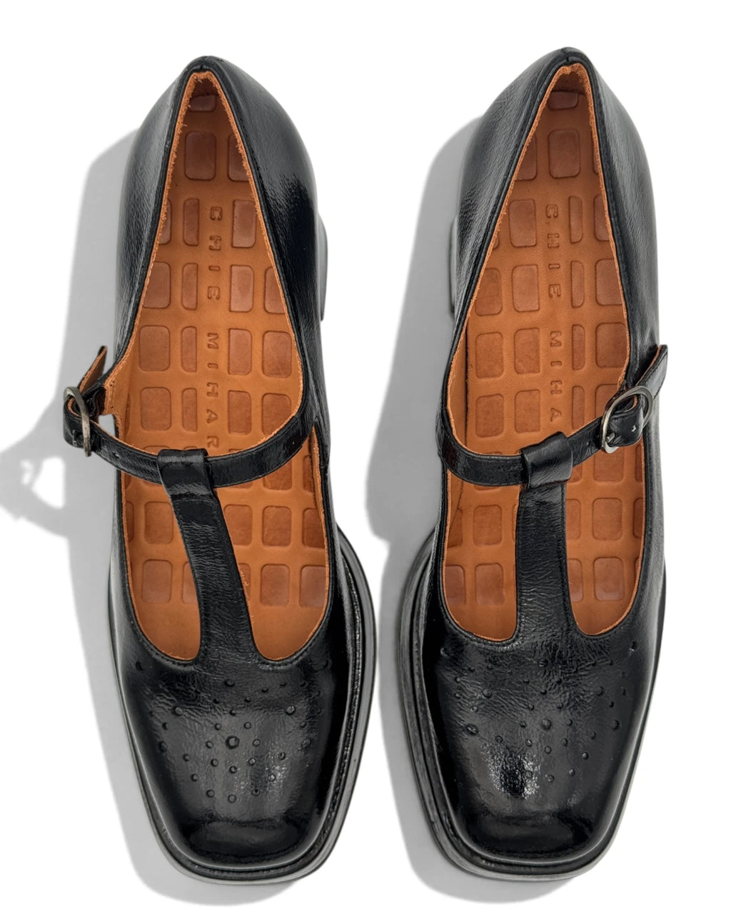 Elegante schwarze Chie Mihara Kayla Damenschuhe aus Leder