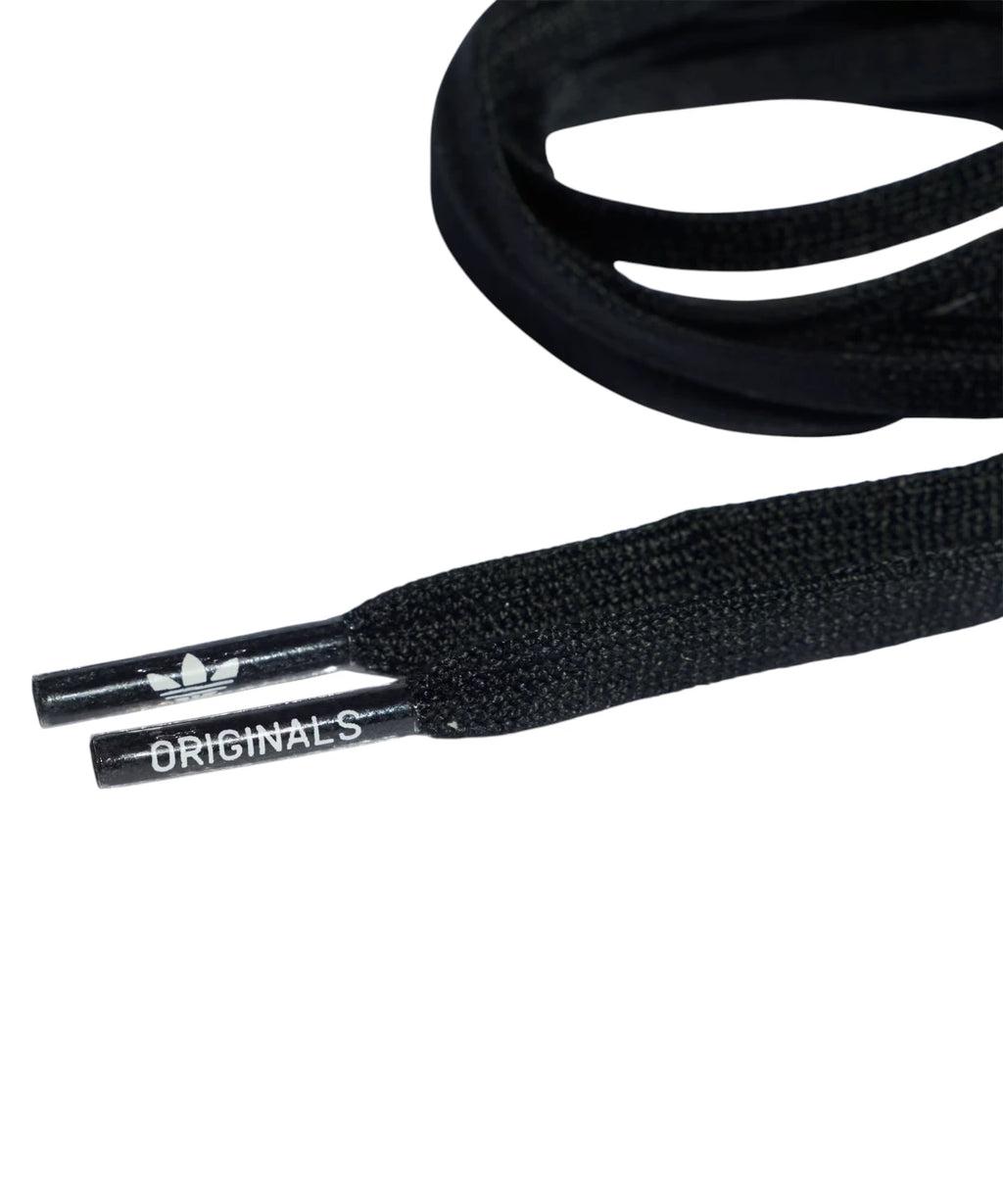 Lacci Sneaker su metaliniais pakabukais adidas Originals