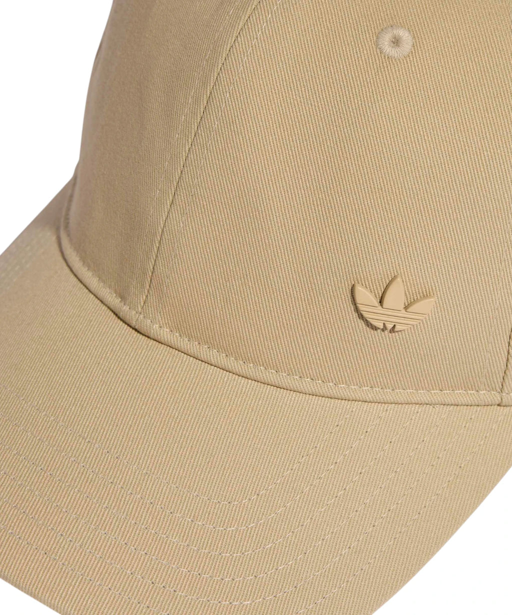 adidas Cap mit metallischem Farbton und Trifolium-Logo