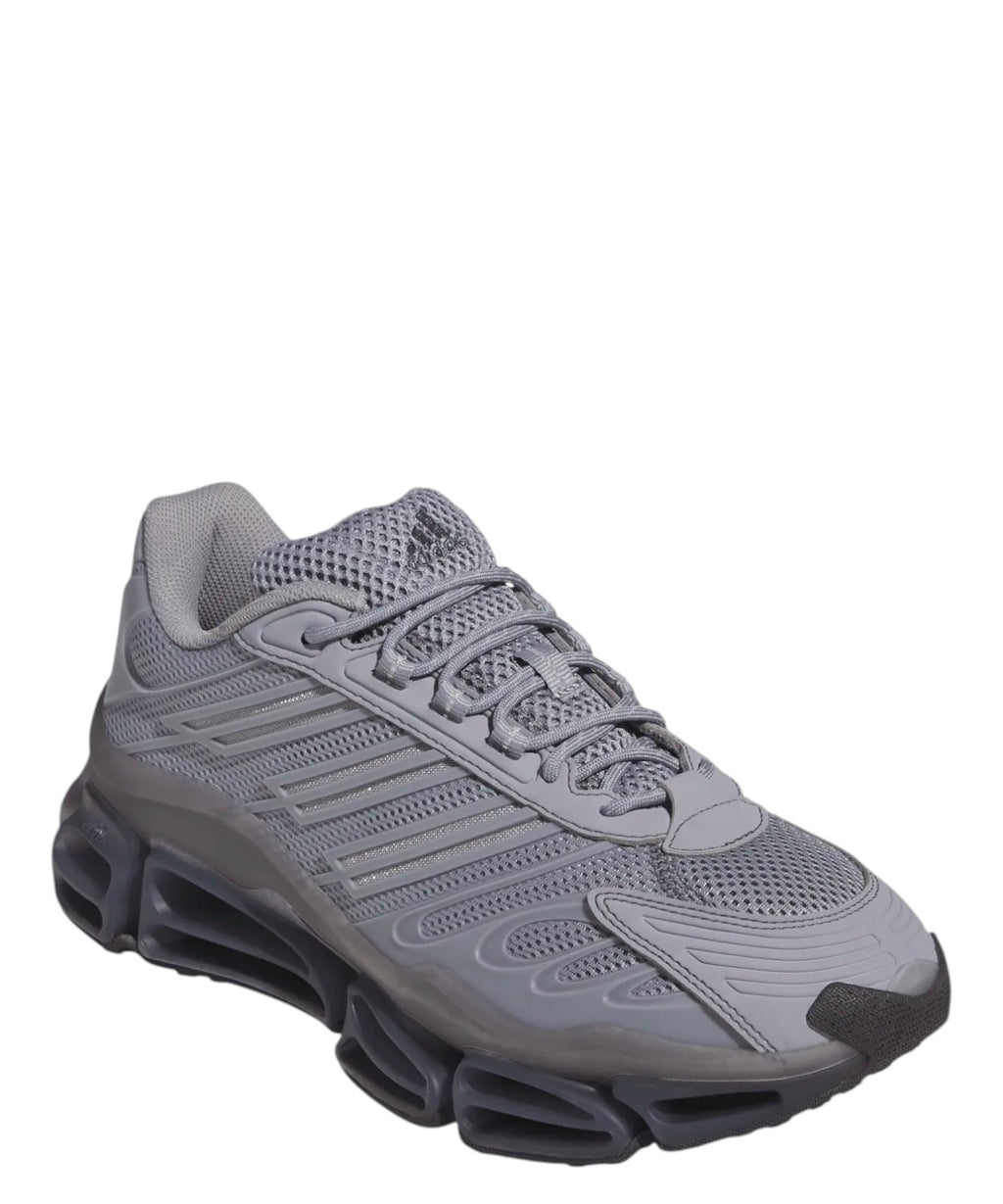 adidas Megaride AG sneakers: stile e comfort unici