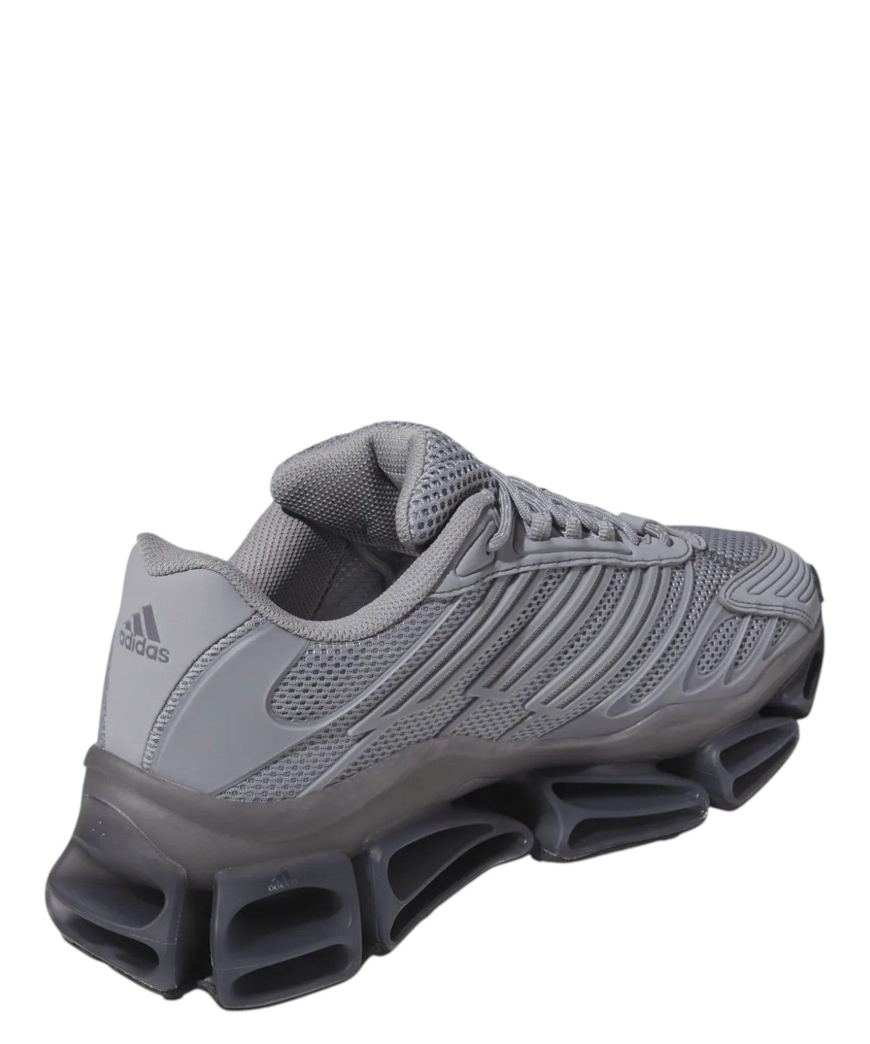 adidas Megaride AG sneakers: stile e comfort unici