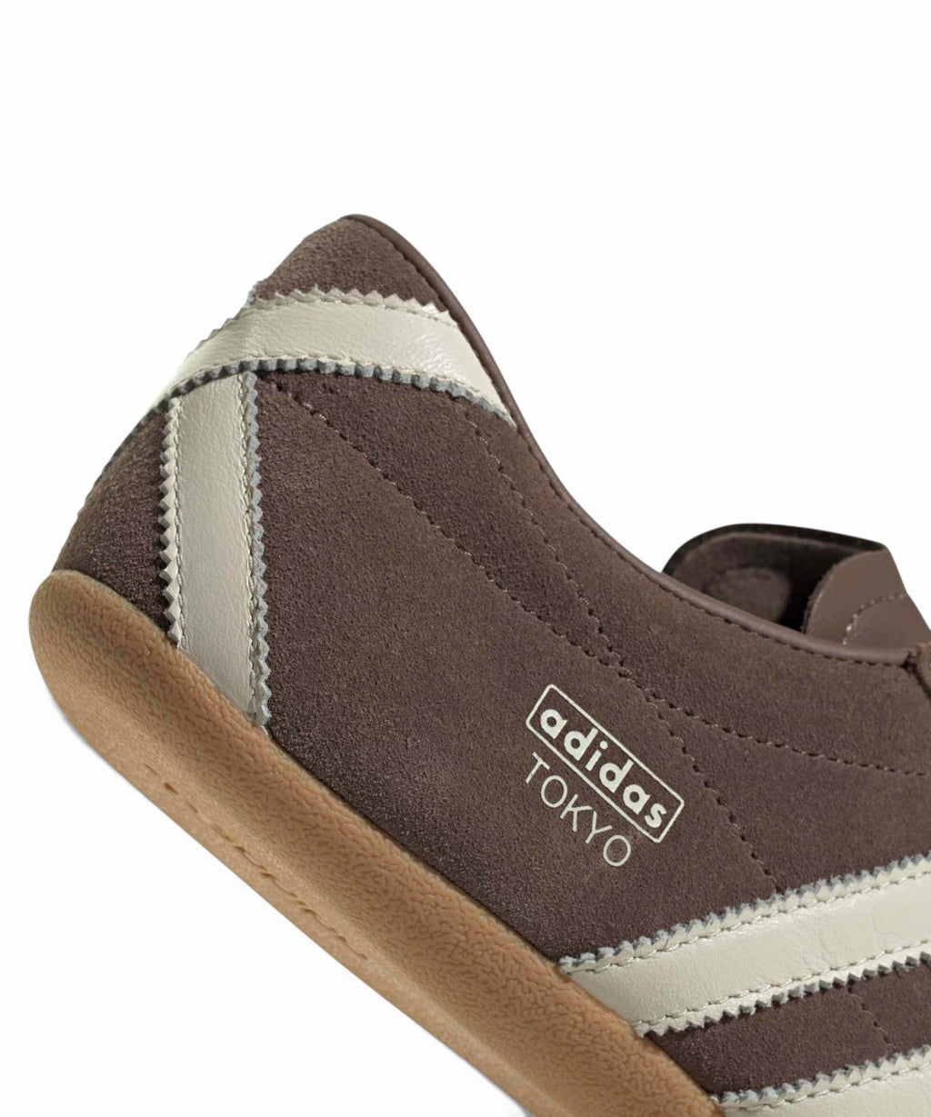 Adidas Tokyo lage herensneakers in suède