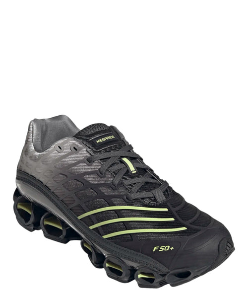 adidas Megaride F50 Sneakers für einen sportlichen Look
