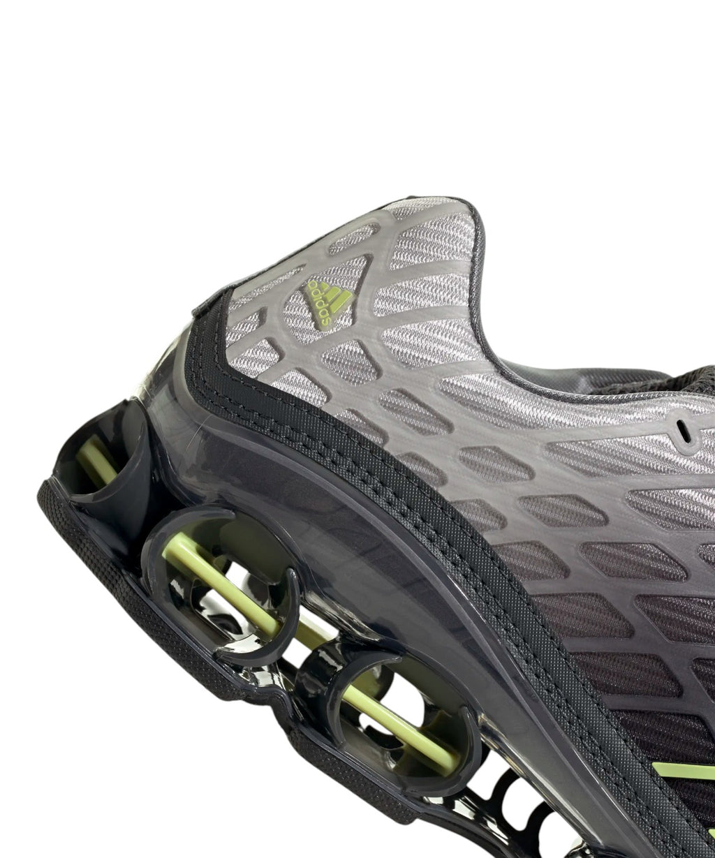 adidas Megaride F50 Sneakers til et sporty look