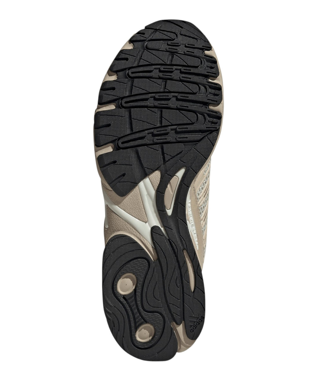Scarpe Adidas Adistar Control 3 per uso quotidiano