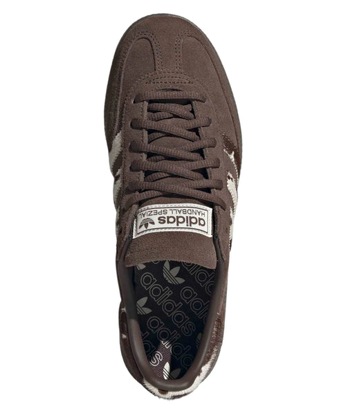 Sneakers adidas Handball Spezial in Suede con Dettagli Mucca