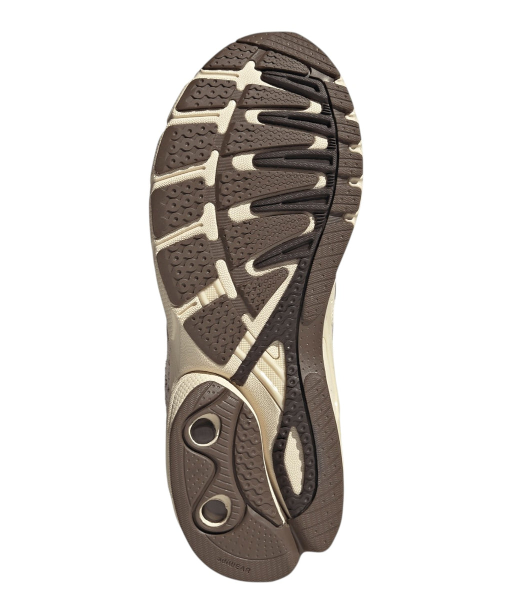 Scarpe adidas Adistar Control 5 per il tuo stile unico