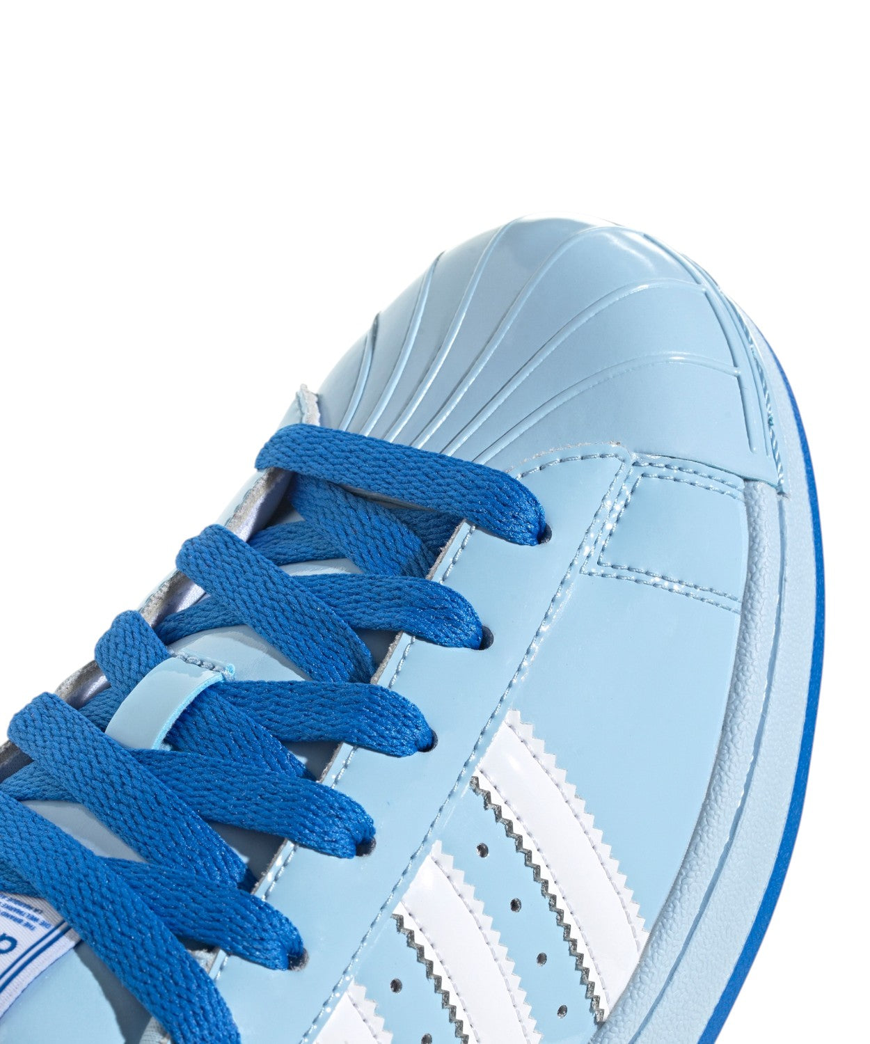 Scarpe Care Bears x adidas Superstar per collezionisti