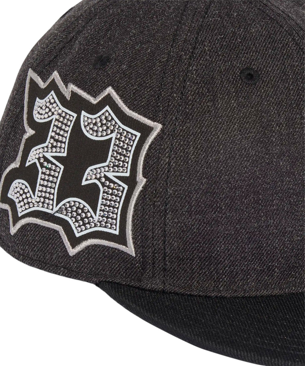 adidas Originals Rhinestone Pet voor Streetwearstijl