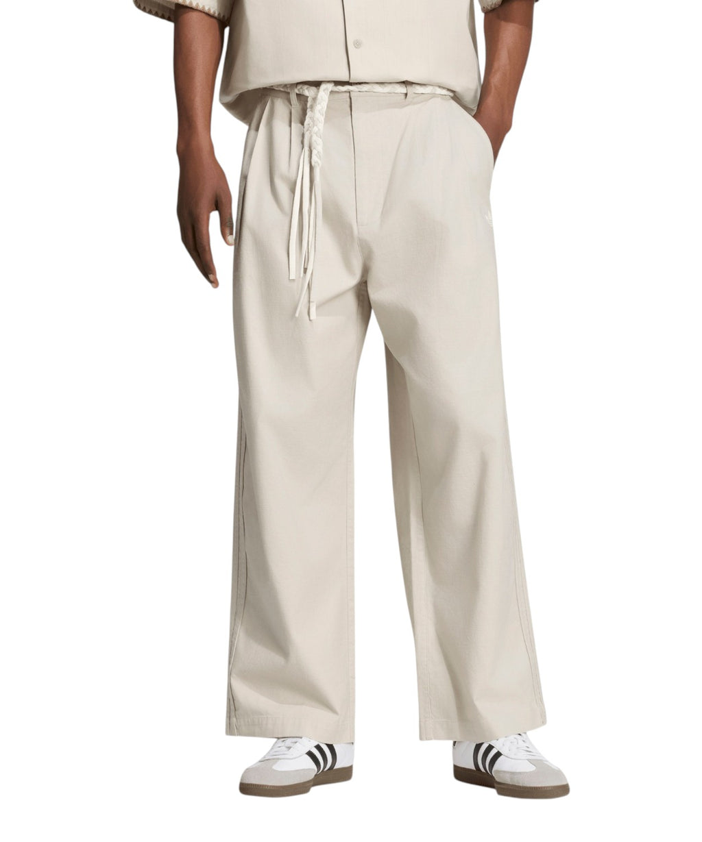 Pantaloni rilassati adidas Originals in beige