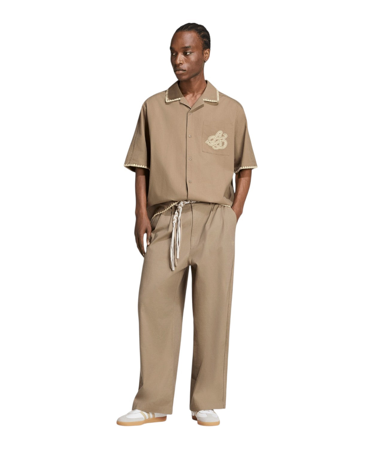 Pantaloni Rilassati adidas Originals in Cotone Beige