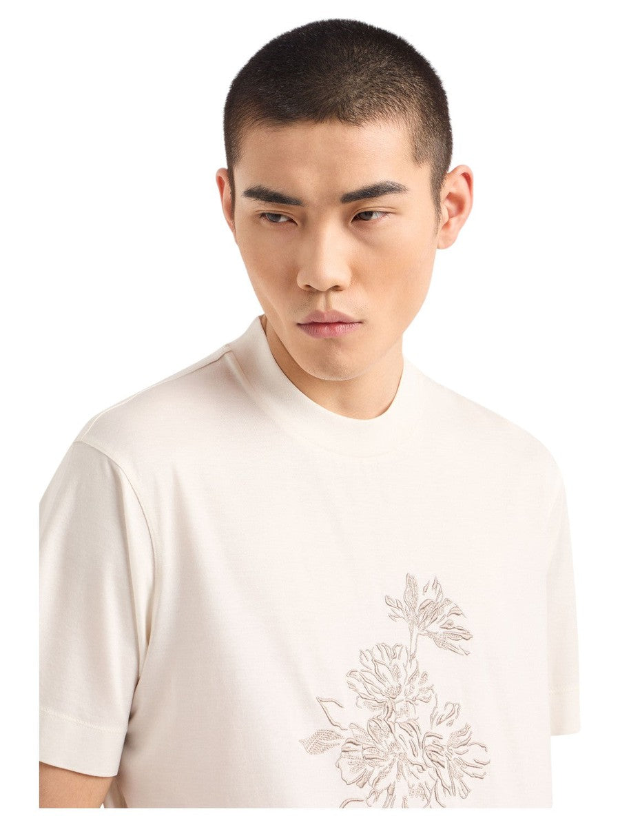 T-shirt in jersey misto lyocell con ricamo floreale-Emporio Armani-T-shirt-Vittorio Citro Boutique