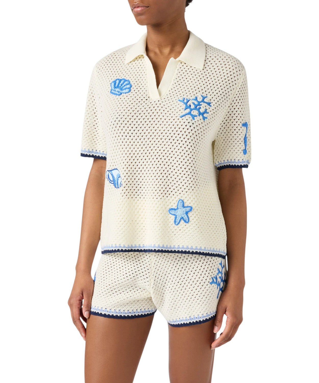 Letnia koszulka polo z haftowanymi naszywkami - Pixie