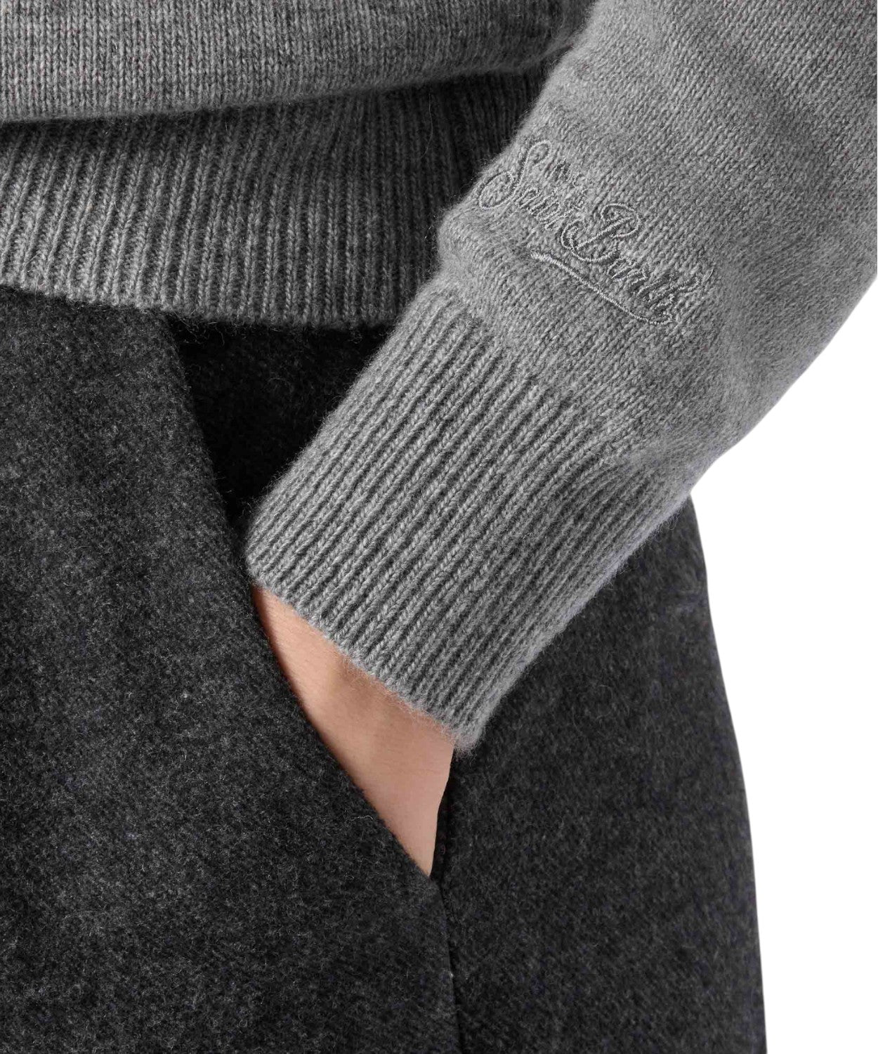 Maglione New Queen in misto cashmere grigio con jacquard lurex “Kissenefrega”-Mc2 Saint Barth-Maglieria-Vittorio Citro Boutique