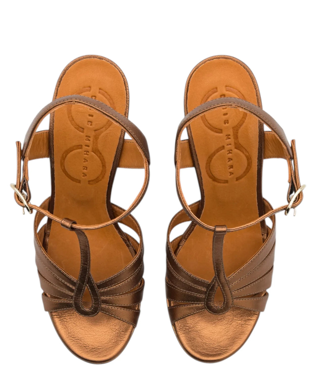 Sandalen Chie Mihara CAFRA met brede hak en plateau