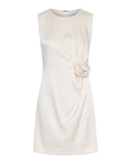 Kurzes CARENA ärmelloses Satin-Kleid mit appliziertem Blumenmotiv und Drapierung